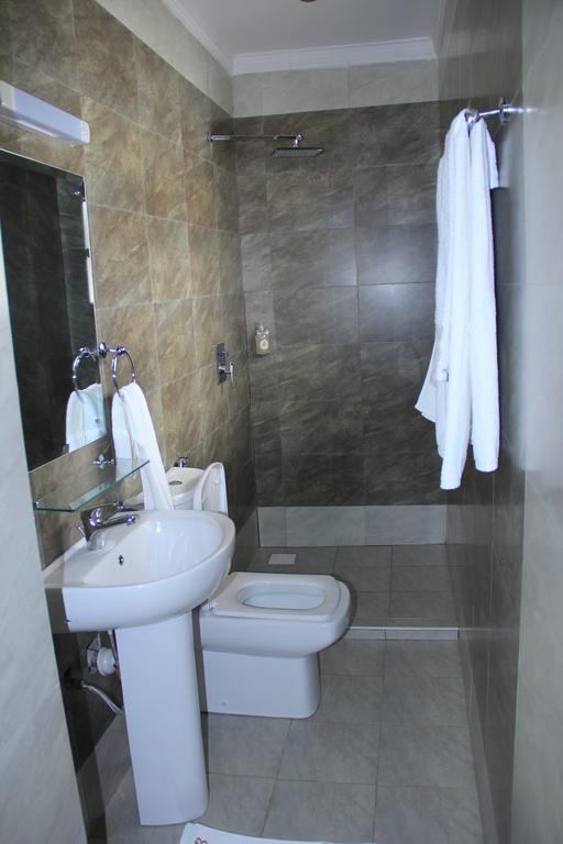 Brownie'S Guesthouse Lake Elementaita Номер фото