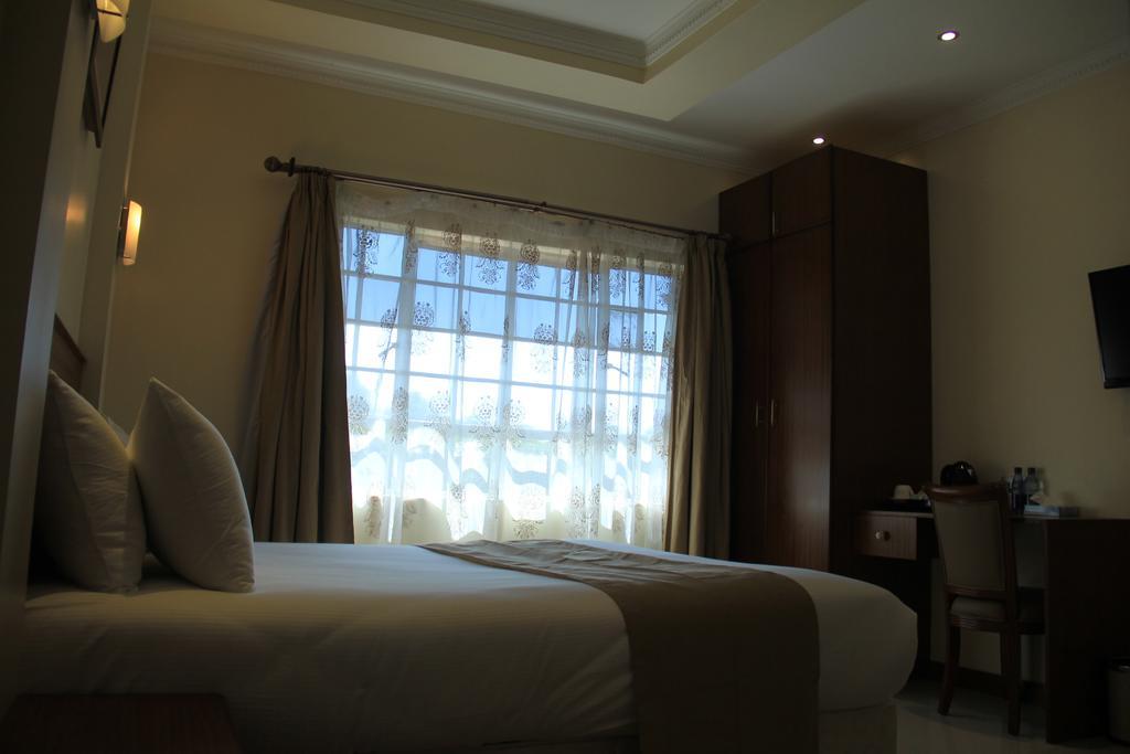 Brownie'S Guesthouse Lake Elementaita Екстер'єр фото